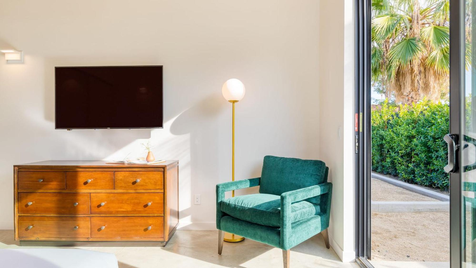 One-Bedroom Suite