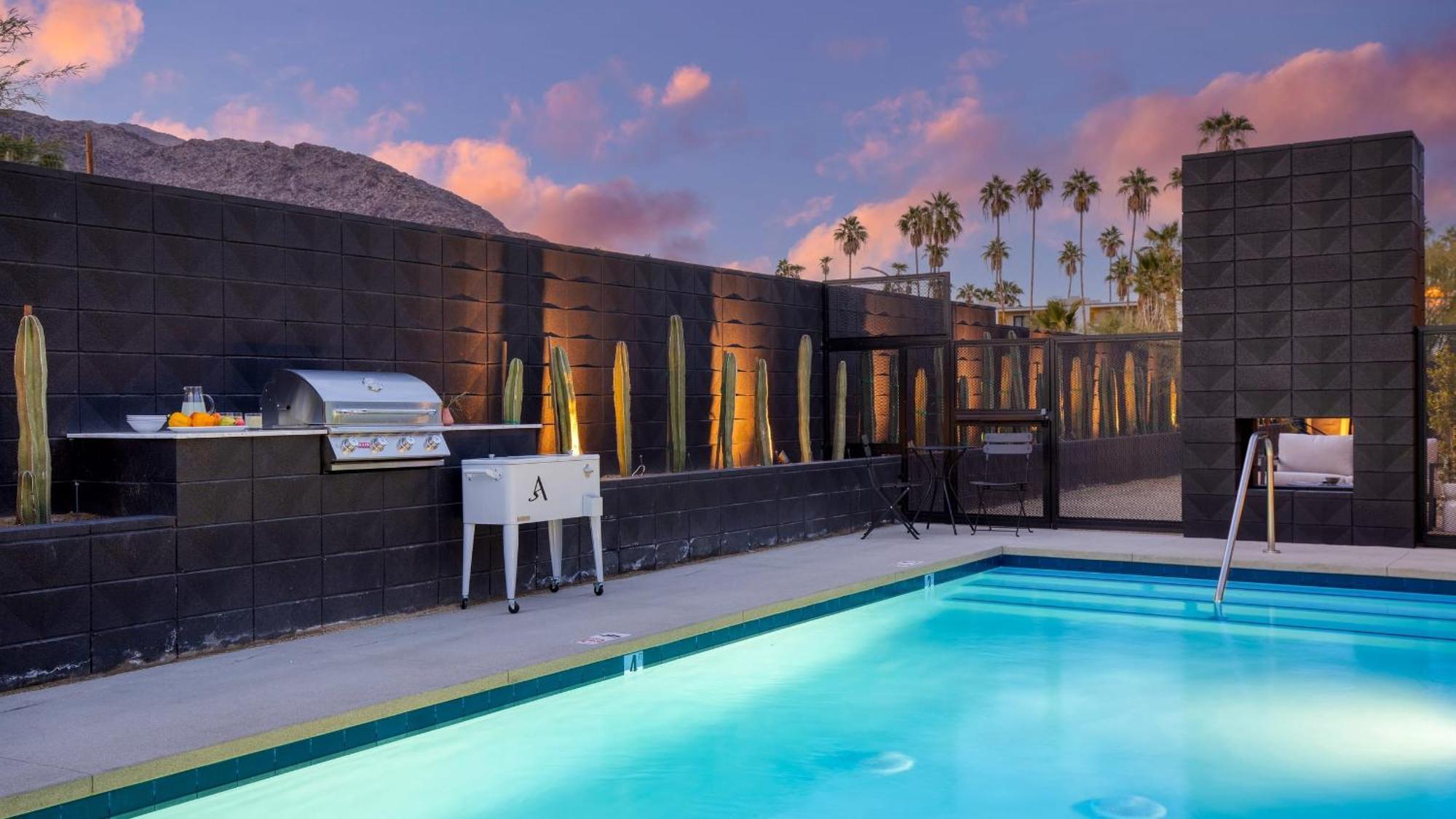 One-Bedroom Suite