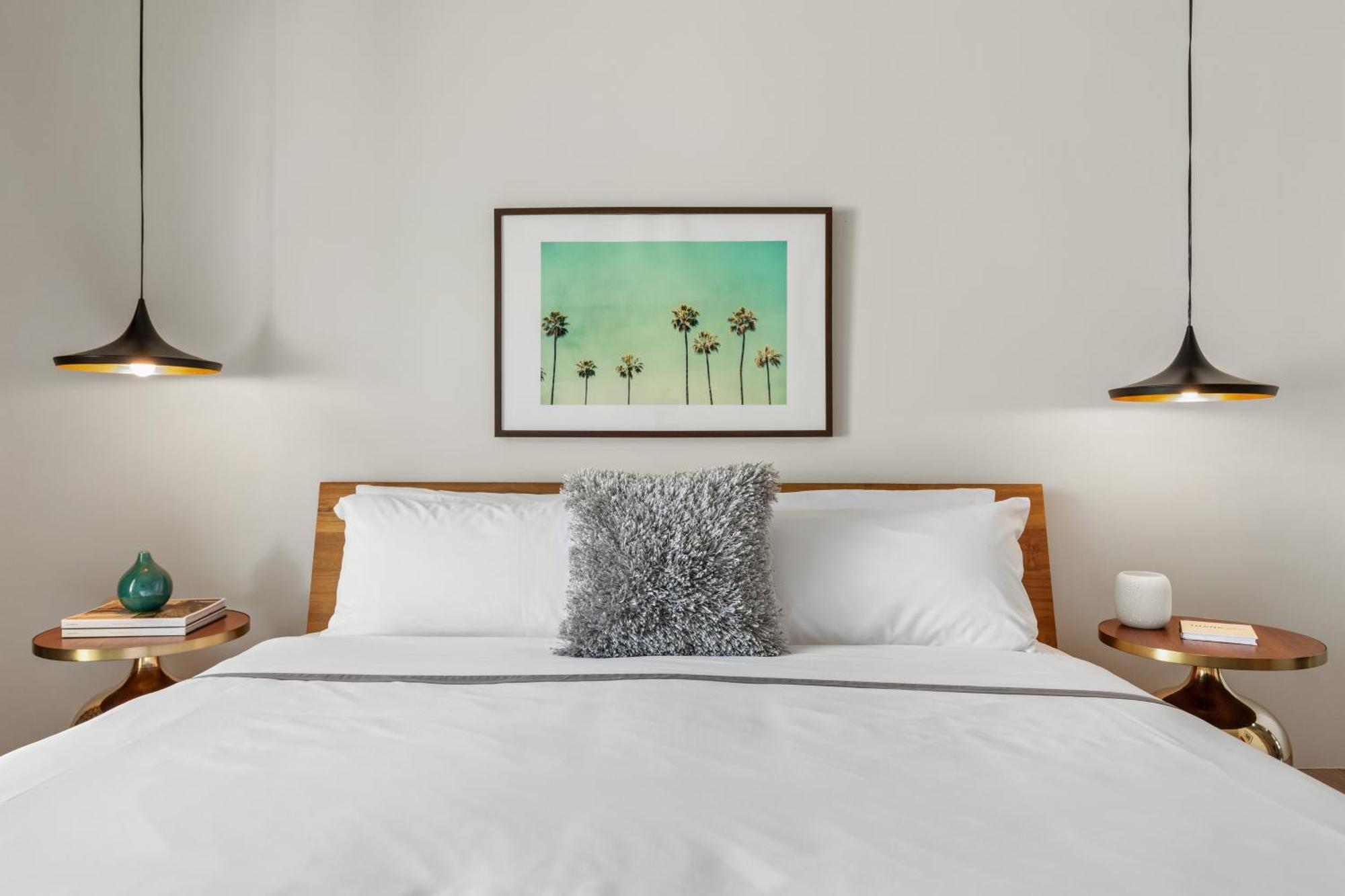 2-BR Premier