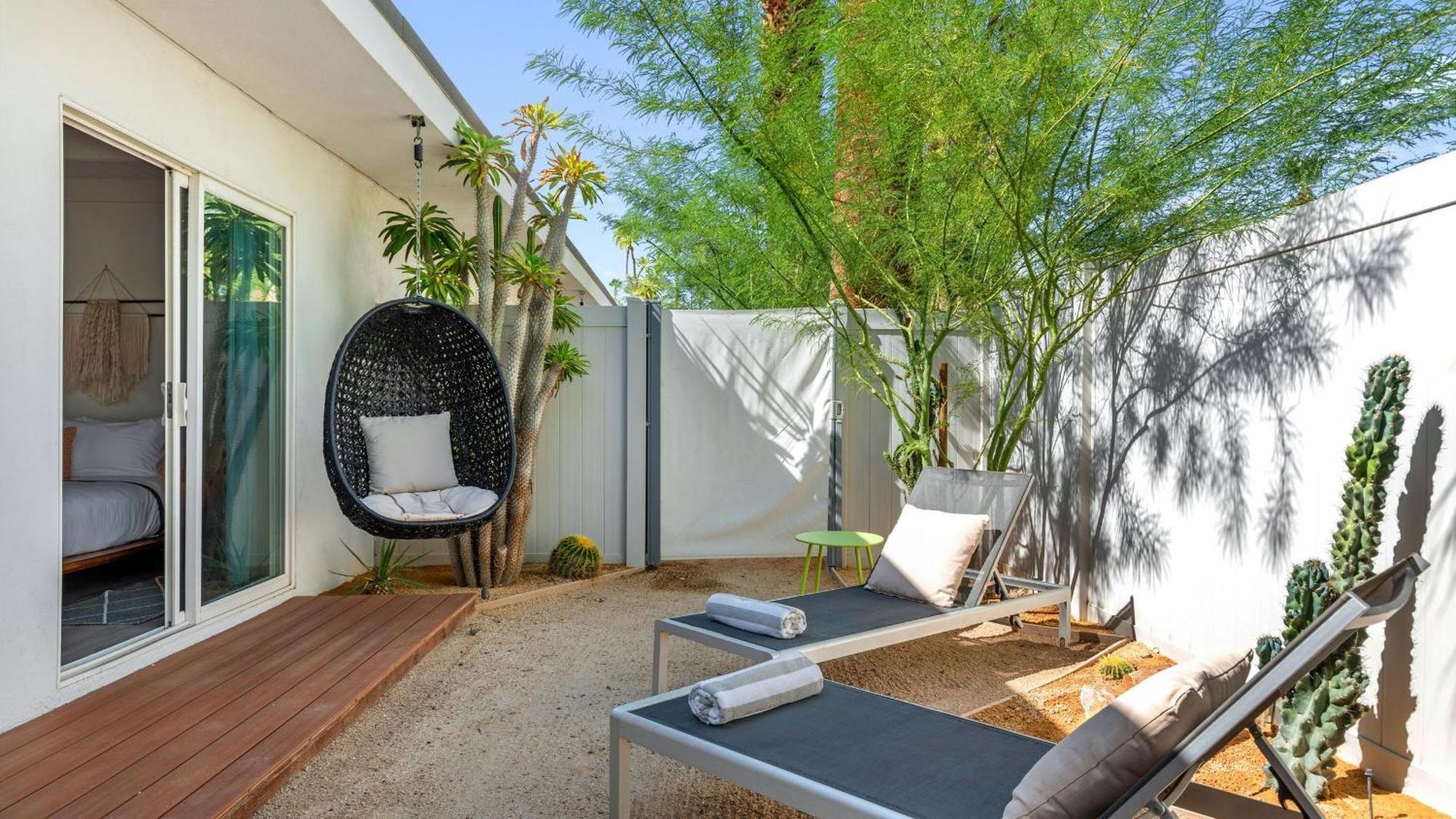 2-BR Premier