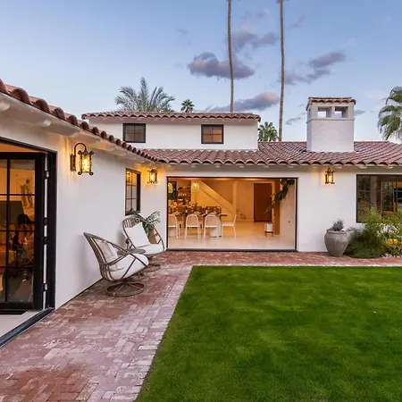 Casa De Tierra By Acme House Company-3