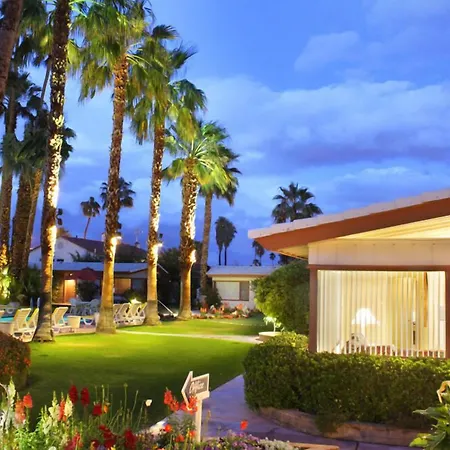 A Place In The Sun Hotel - Adults Only Big Units, 24H Heated Pool & Spa In 1 Acre Park Prime Location, Dog Friendly, Top Midcentury Modern Boutique Hotel-3